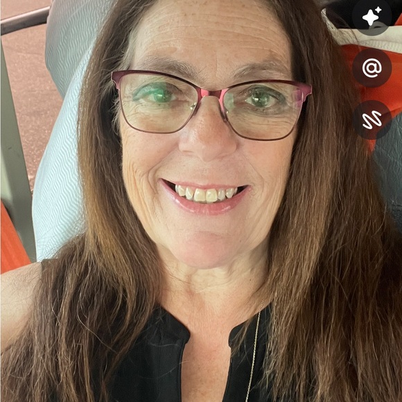 Meet your Posher, Jacqueline - Picture 14 of 15